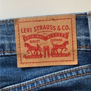 Levi’s Wedgie Straight Jeans NWT